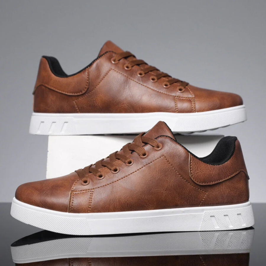Baskets basses homme à lacets