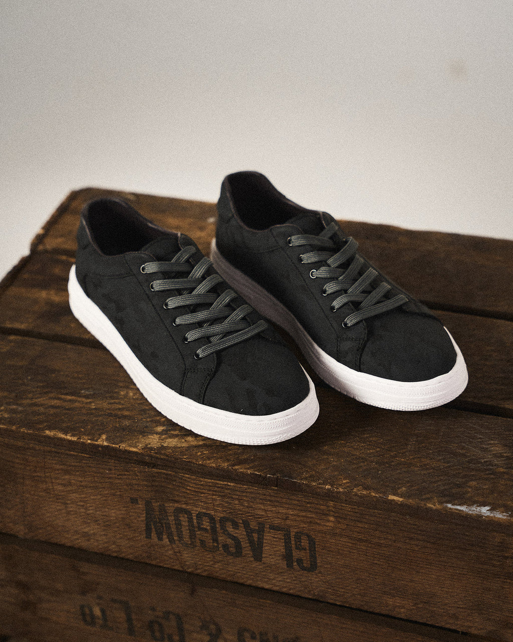 Baskets homme urbaines à lacets