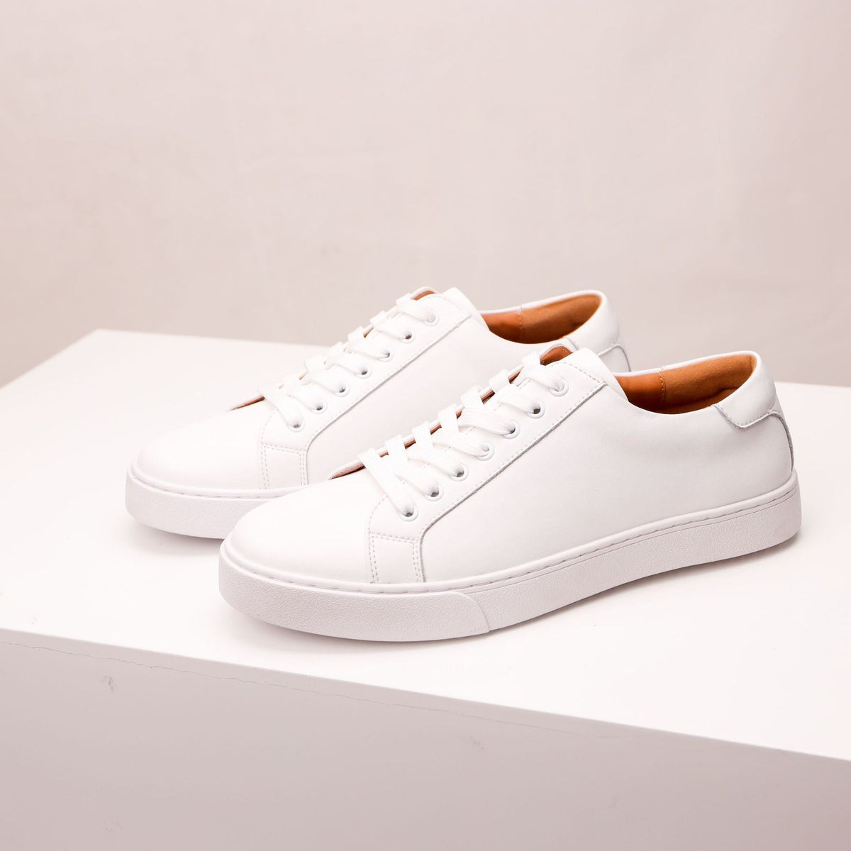 Baskets à lacets pour homme