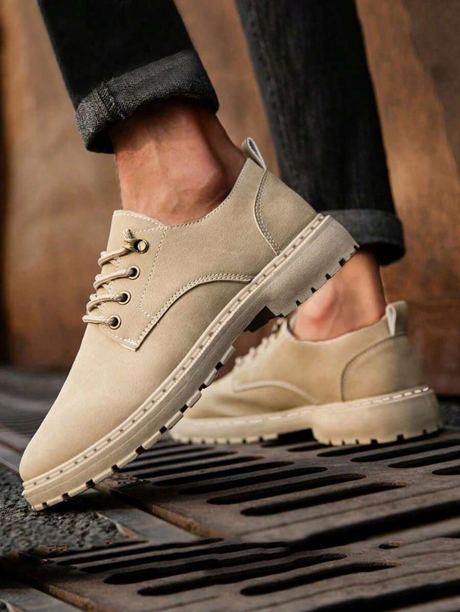 Chaussures homme à lacets crantées