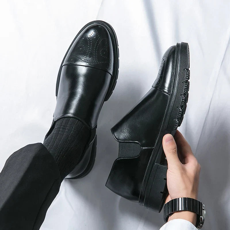 Chaussures homme perforées