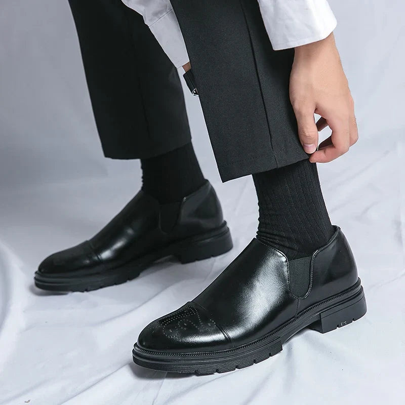 Chaussures homme perforées