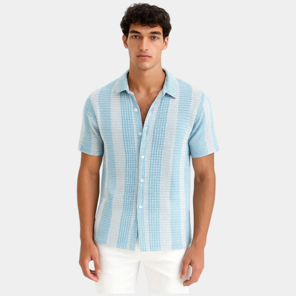 Chemise homme col ouvert boutonnée