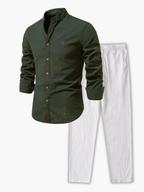 Ensemble de chemise à col mandarin et pantalon