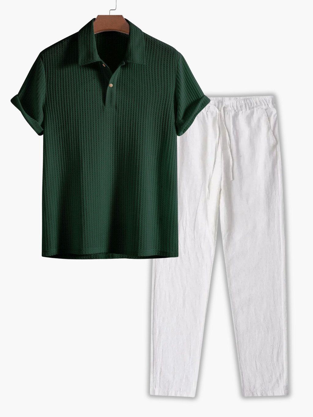 Ensemble polo à boutons et pantalon