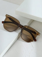 Lunettes de soleil homme carrées vintage
