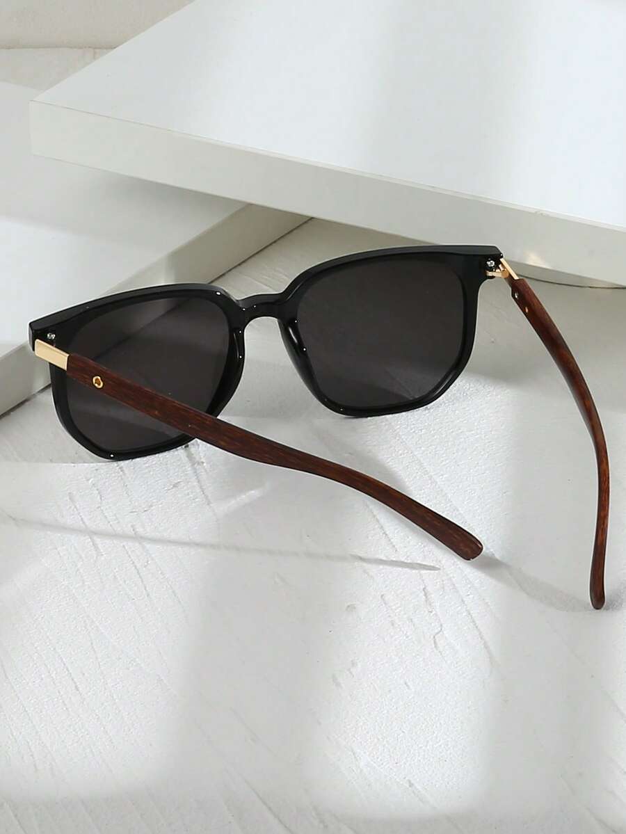 Lunettes de soleil homme carrées vintage