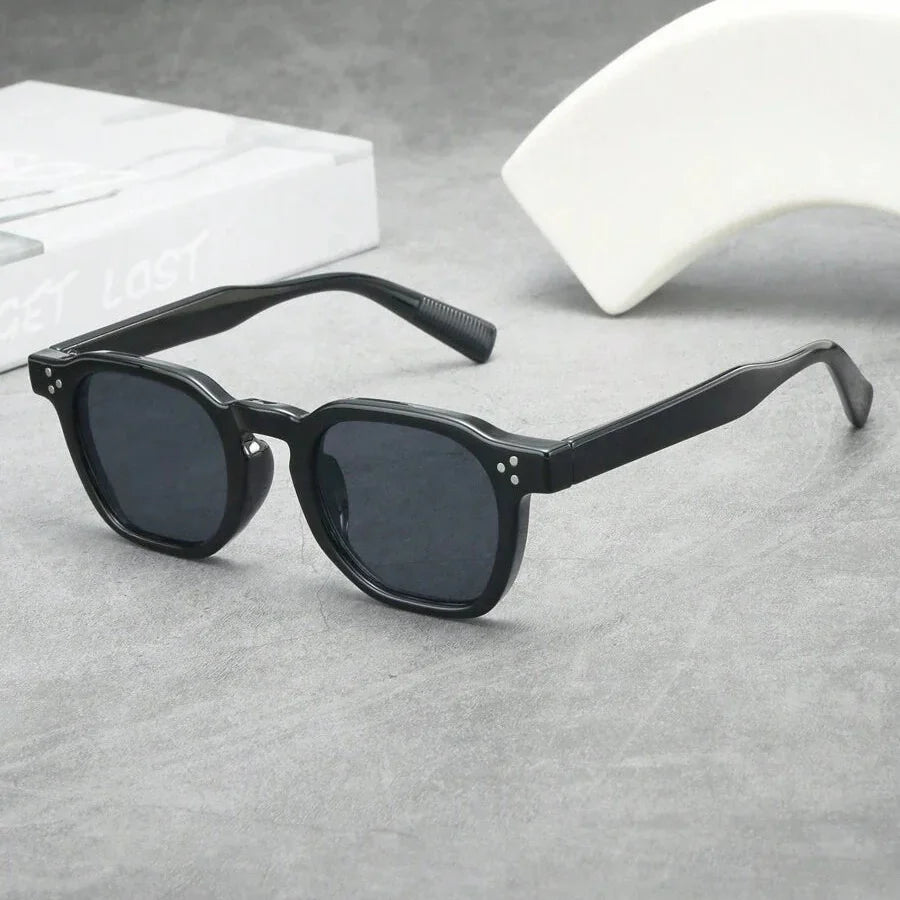 Lunettes de soleil homme rondes écaille
