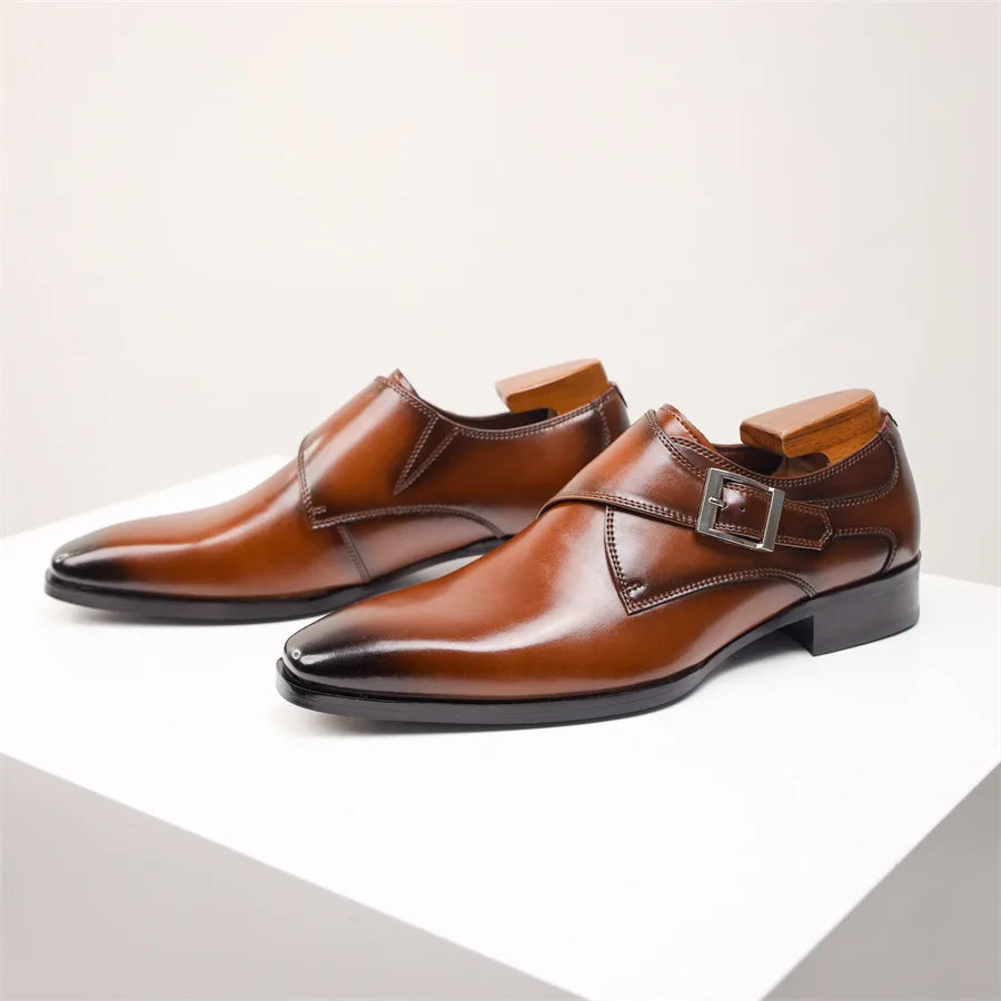 Chaussures homme à boucle bout allongé