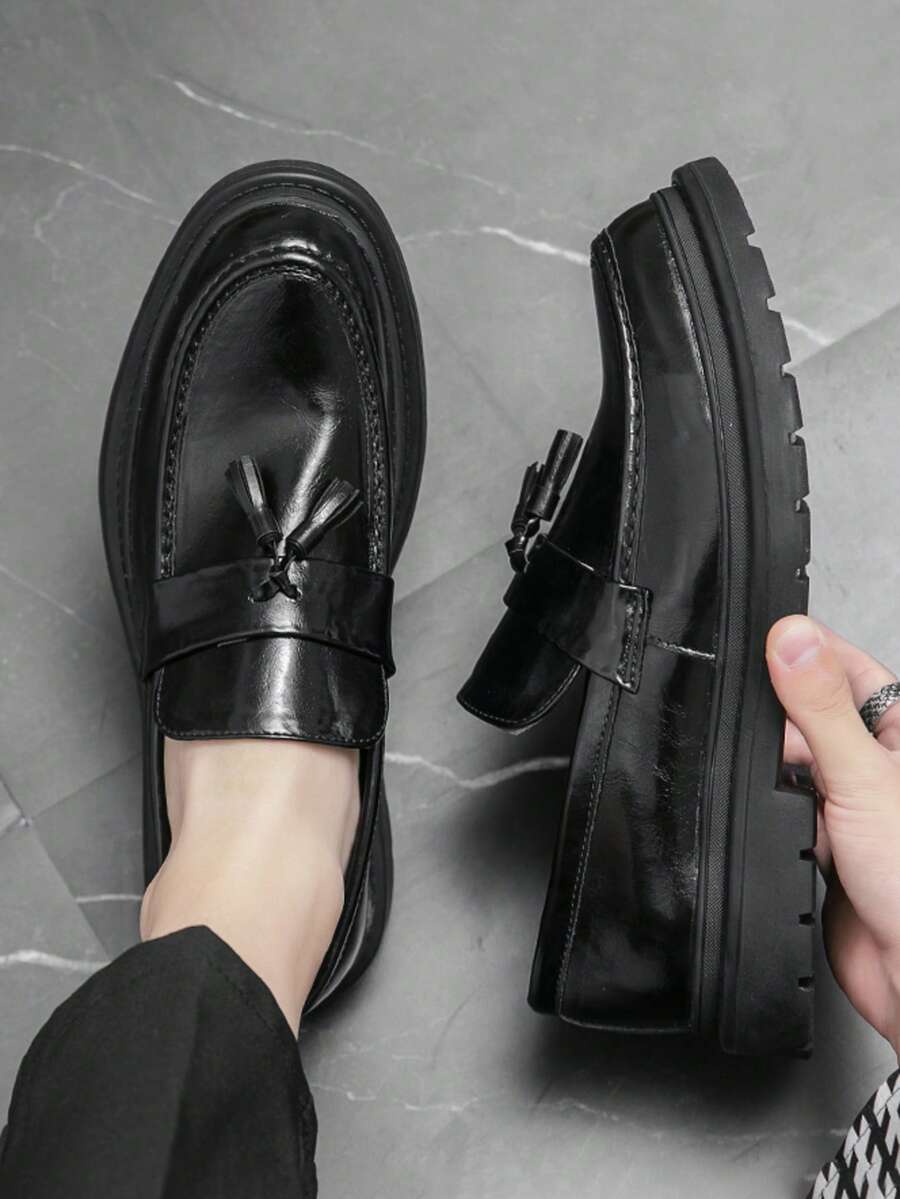 Mocassins homme à bride frangée