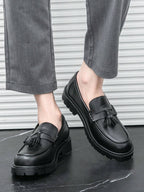 Mocassins homme à bride frangée
