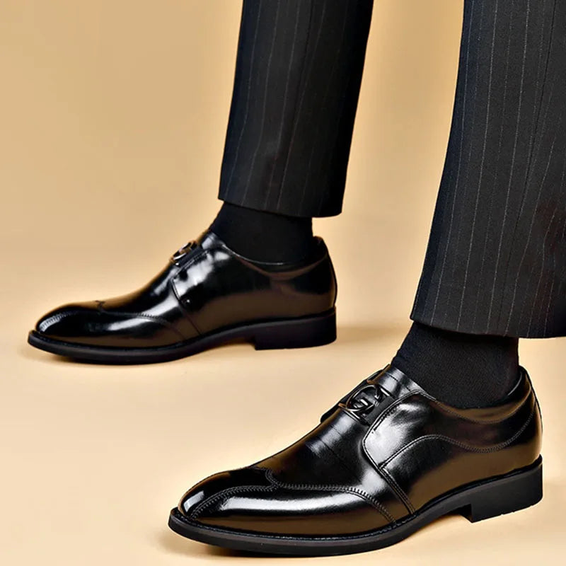 Chaussures homme à lacets bout allongé