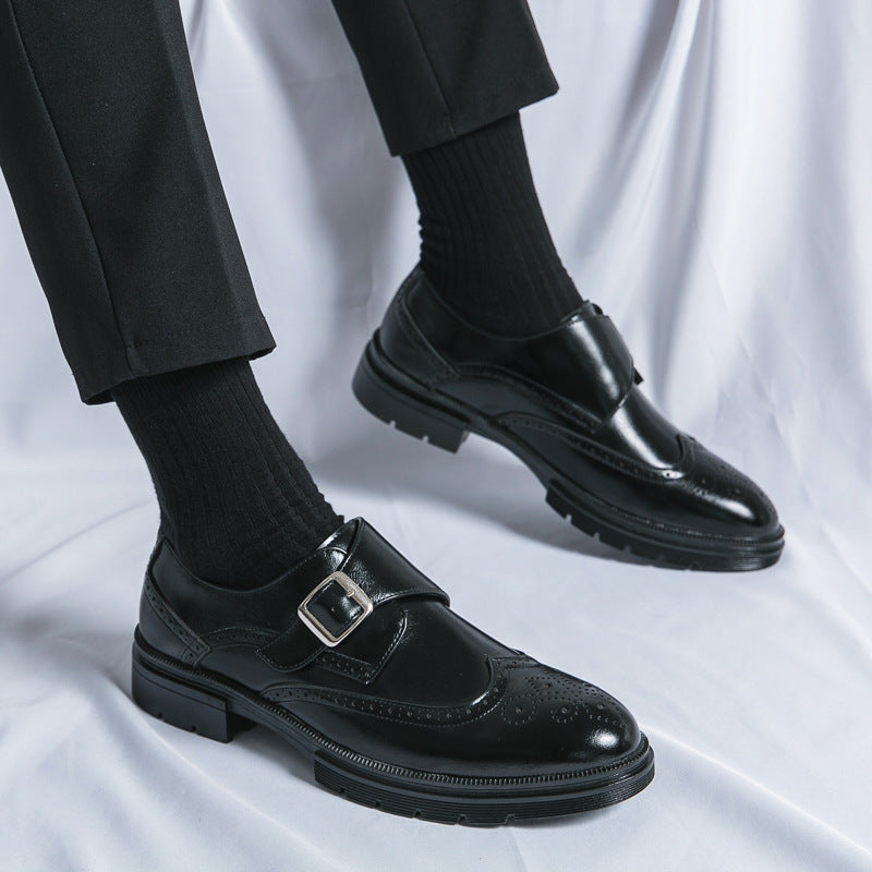 Chaussures homme à bride perforées