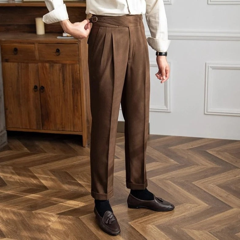 Pantalon homme à pinces avec taille haute