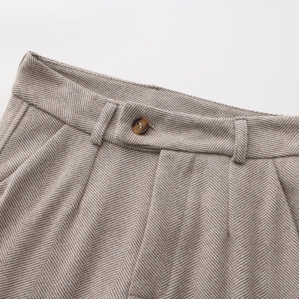 Pantalon homme à pinces chevrons