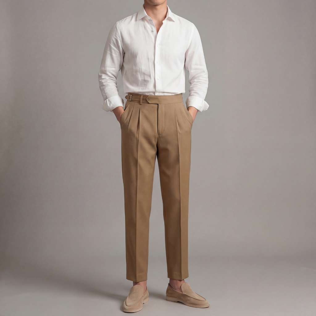 Pantalon homme à plis ajustables