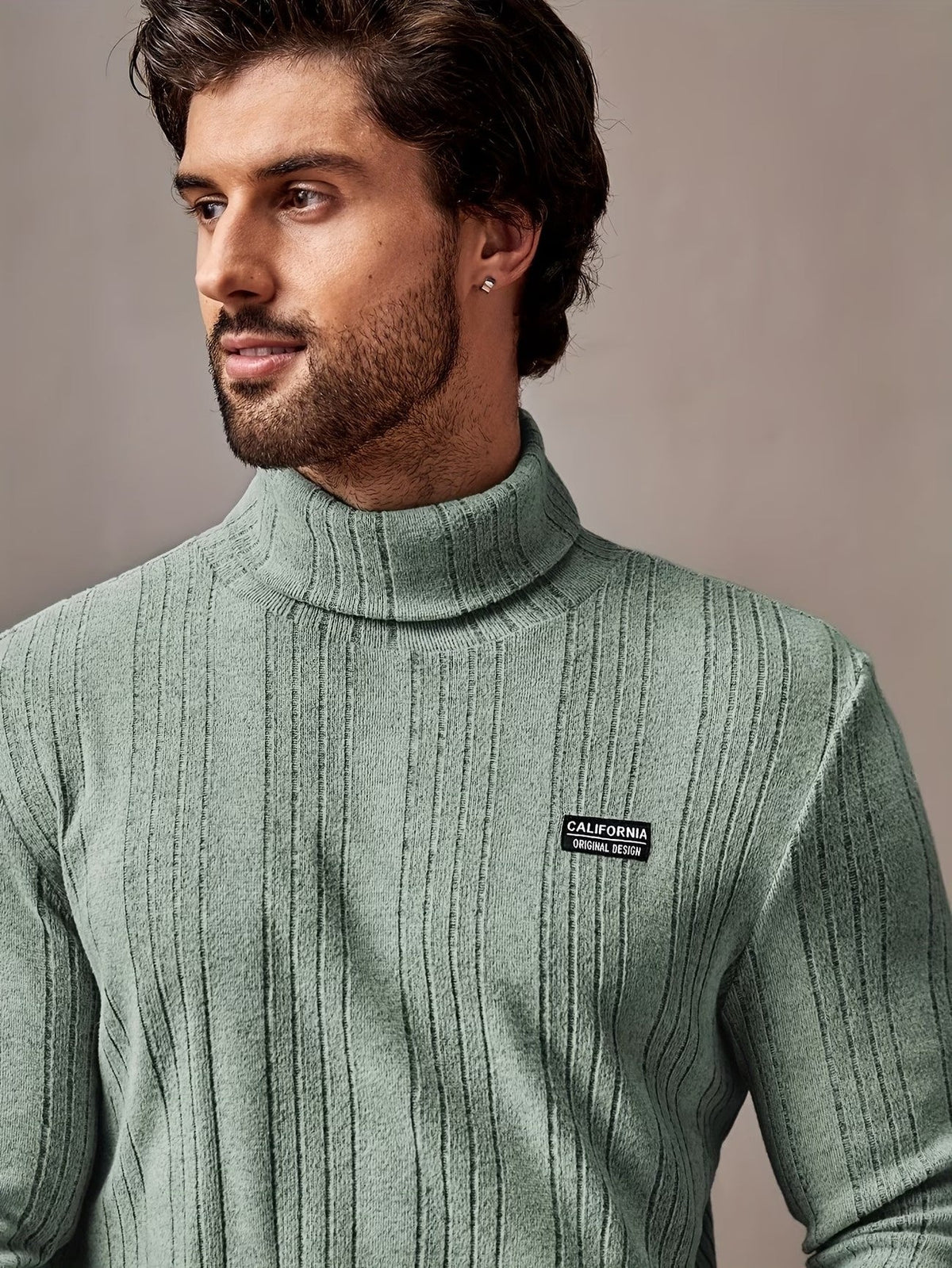 Pull Côtelé Pour Hommes Avec Écusson Sur La Poitrine