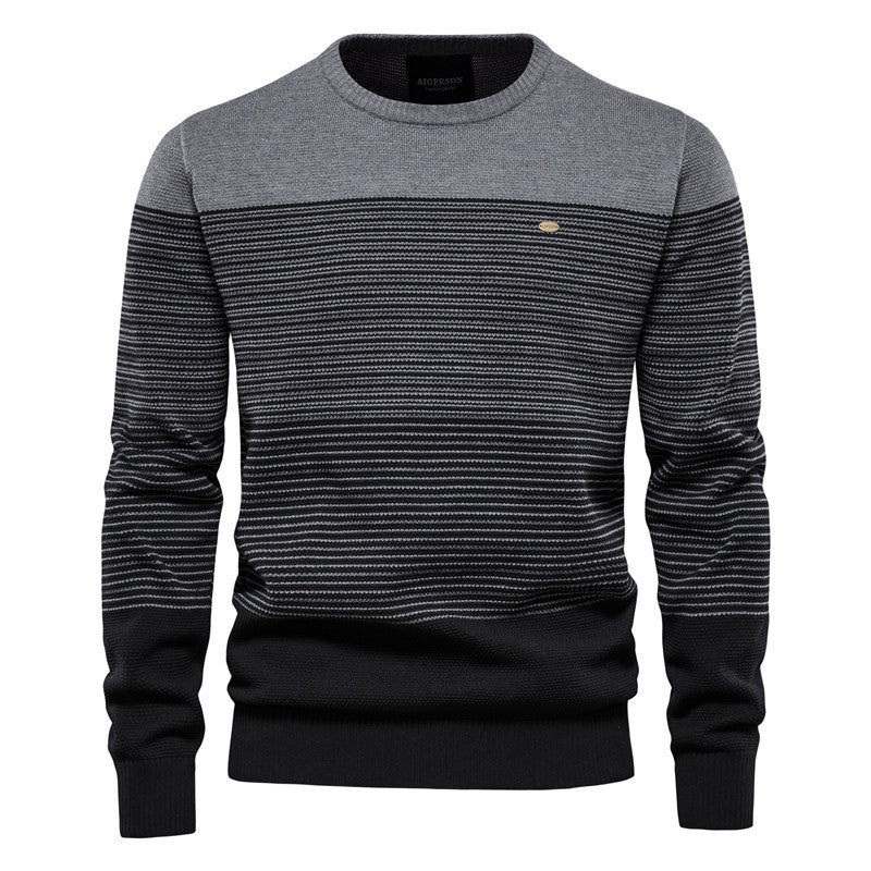 Pull homme à fines rayures